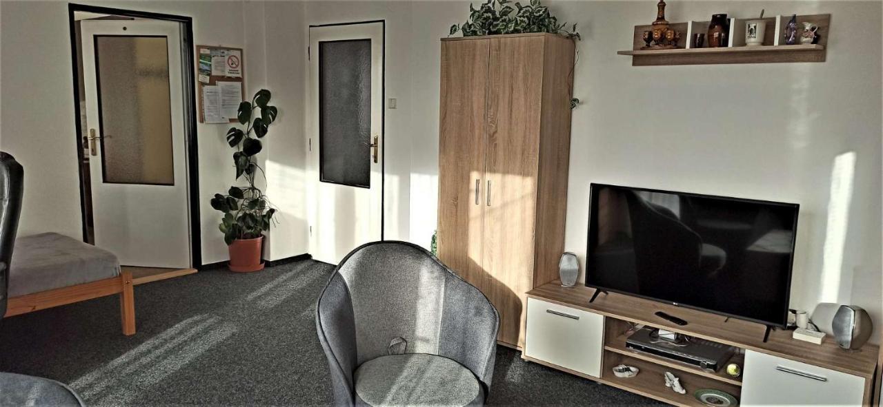 Apartman Milena Jičín Екстериор снимка